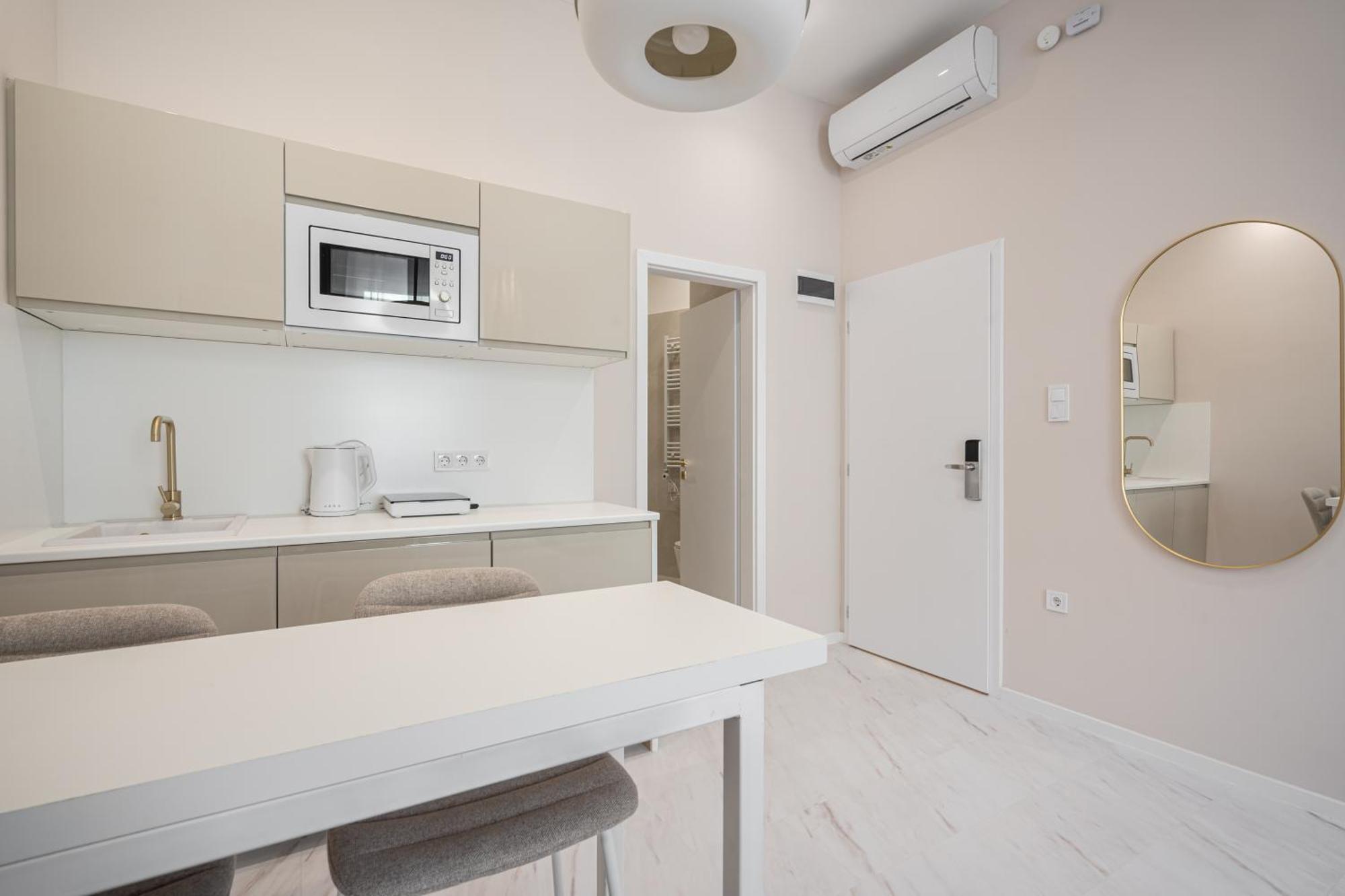 W35- Boutique Apartments, Best Location By Bqa Budapest Extérieur photo